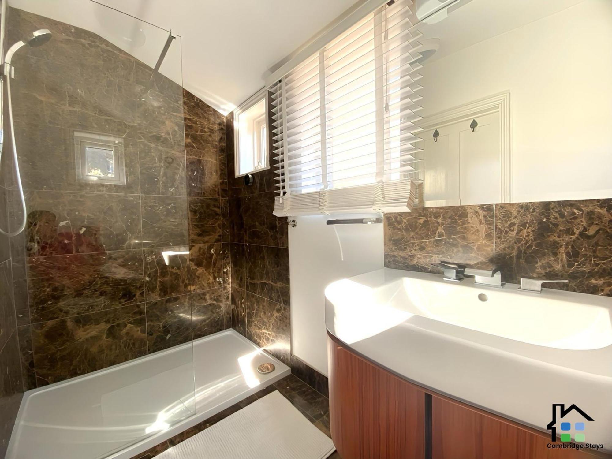 Cambridge Stays 3Br House, Easy Walk To City Center, 2 Showers, Garden, 2 Free Parking Spaces Exteriör bild